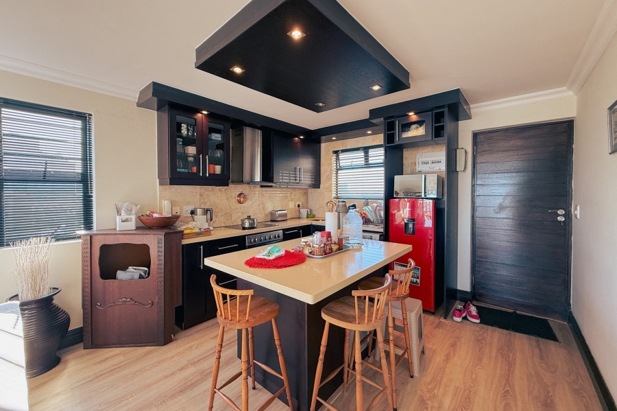 3 Bedroom Property for Sale in Waves Edge Western Cape